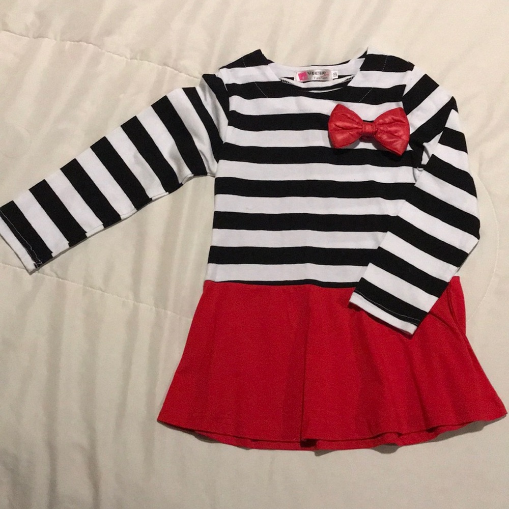 Girls dress